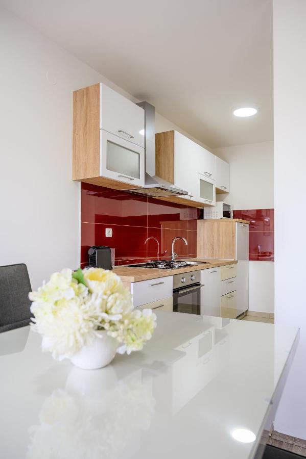 Apartment Tina โพลเช ภายนอก รูปภาพ