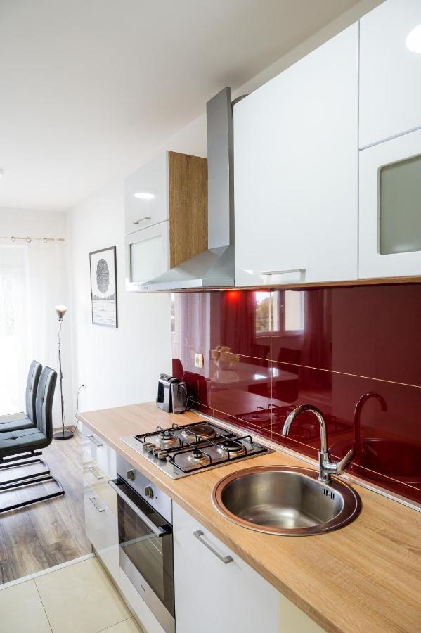 Apartment Tina โพลเช ภายนอก รูปภาพ