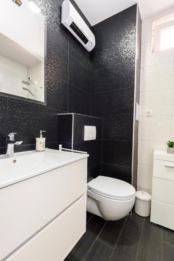 Apartment Tina โพลเช ภายนอก รูปภาพ
